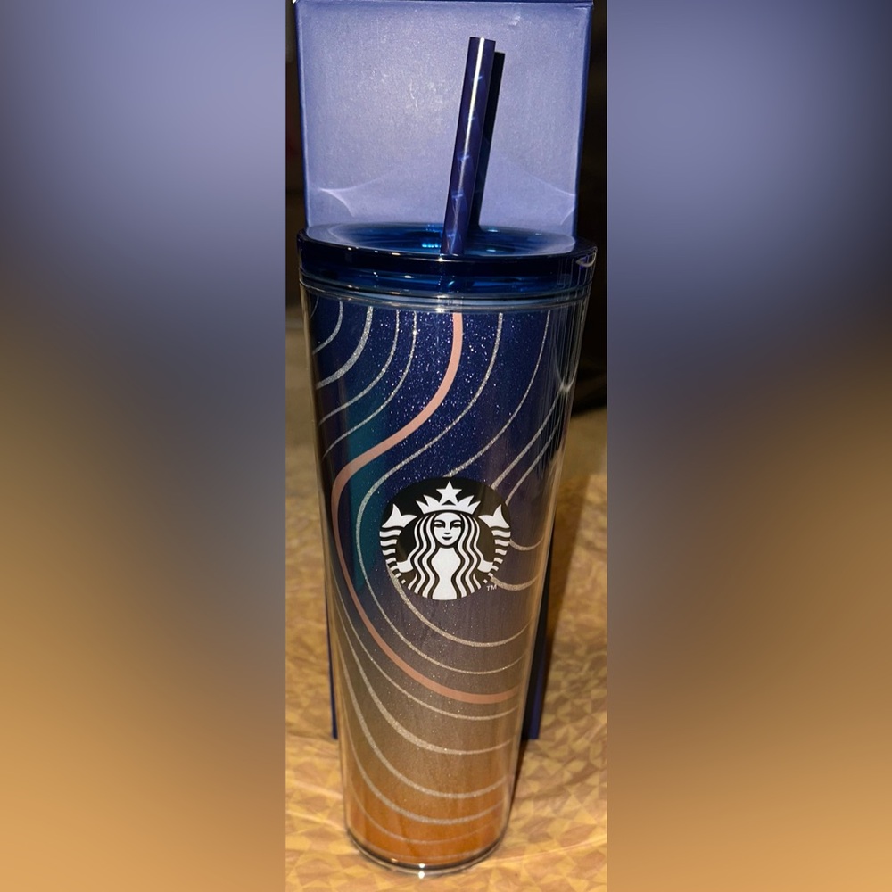 **LIMITED EDITION BRAND NEW** Starbucks BLUE  / GOLD OMBRÉ Tumbler